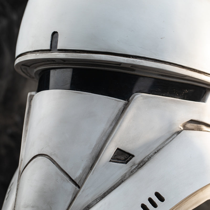 【New Arrival】Xcoser Star Wars Rogue One Imperial Combat Assault Tank Commander Trooper Helmet